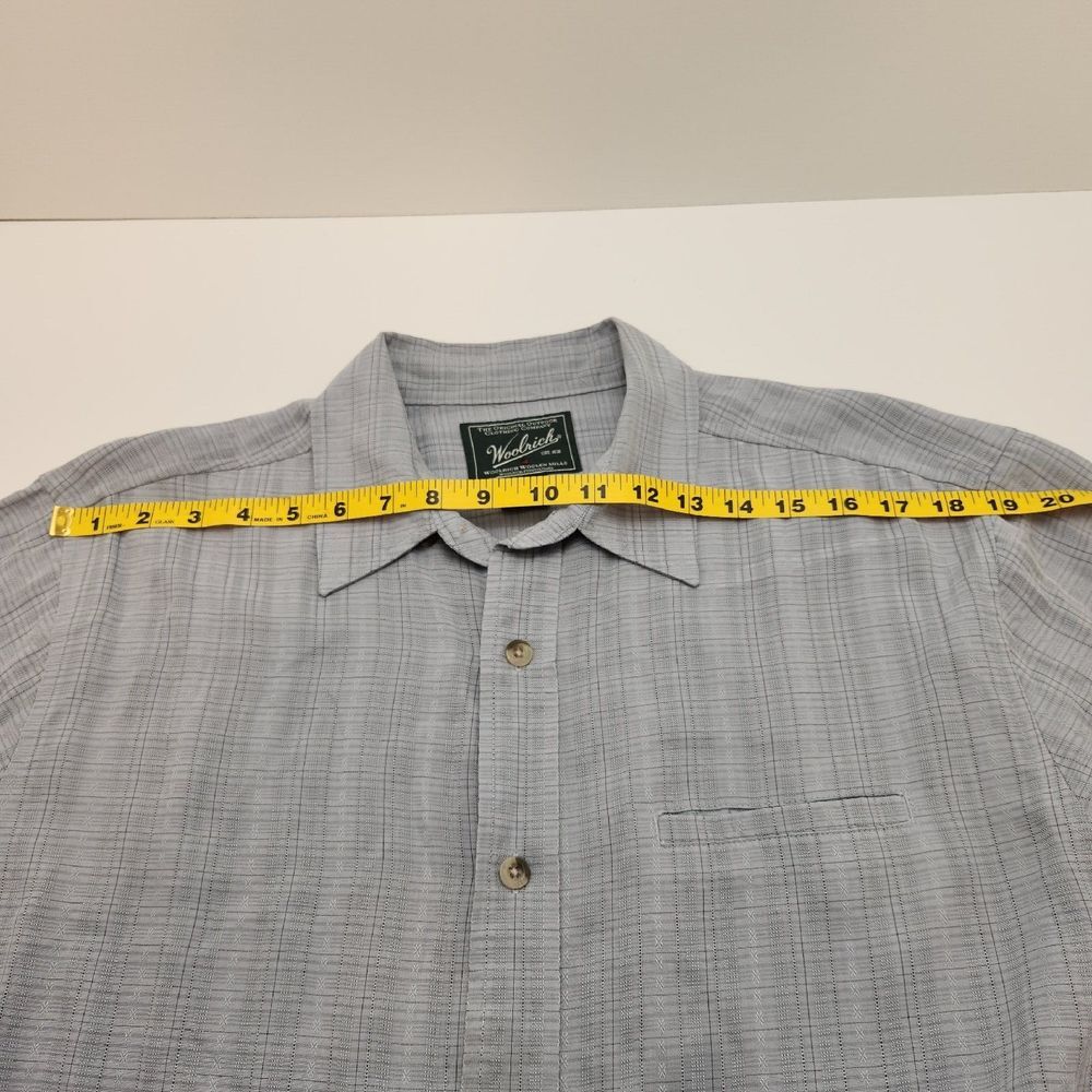 Woolrich Mens Button Down Size L Gray Short Sleeve Modal Breathable Shirt - Picture 8 of 10